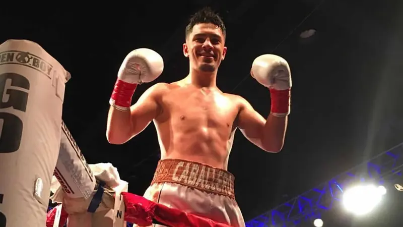Randy Caballero continúa invicto