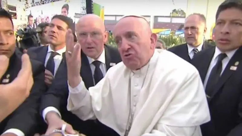 Casi votan al Papa Francisco en Michoacán y se molestó