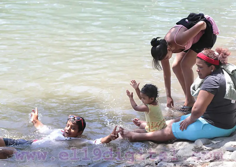 Familias disfrutan el fin de semana en El Trapiche y Trapichito