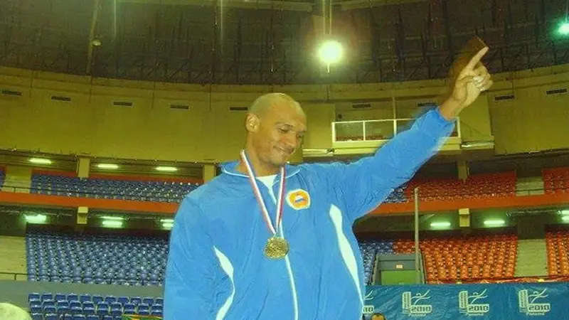 TYR