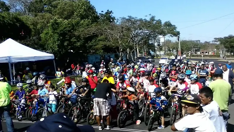 Ciclismo, el deporte de los Madrugadores