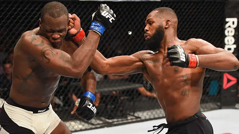 Jon Jones regresó con fuerza en UFC 197