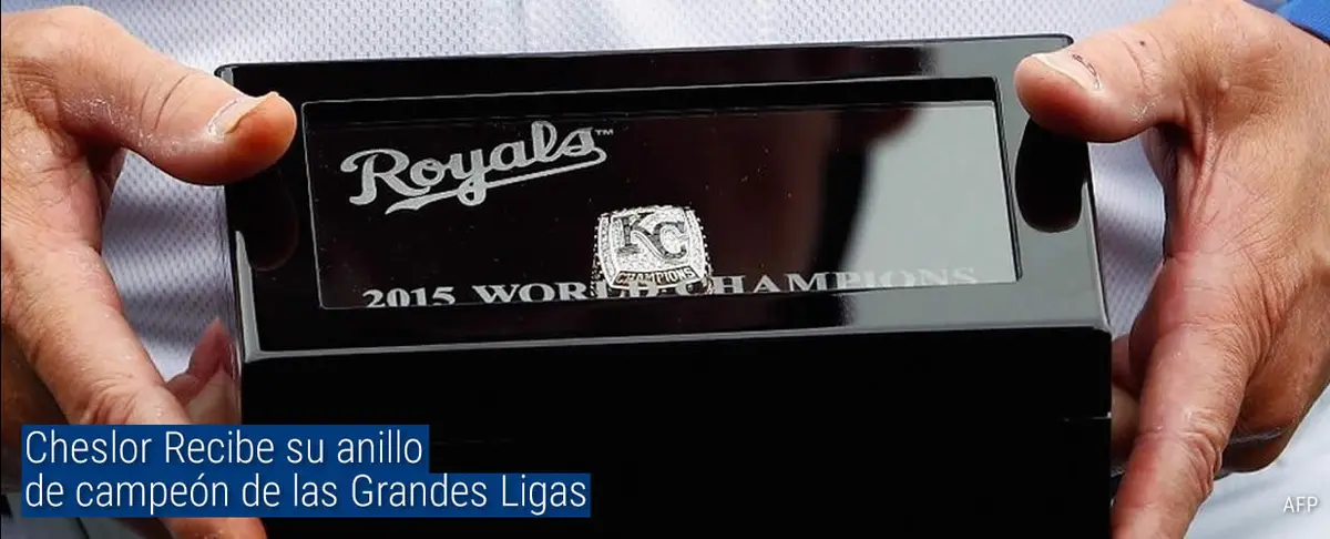 Cheslor Recibe su anillo de campeón de las Grandes Ligas
