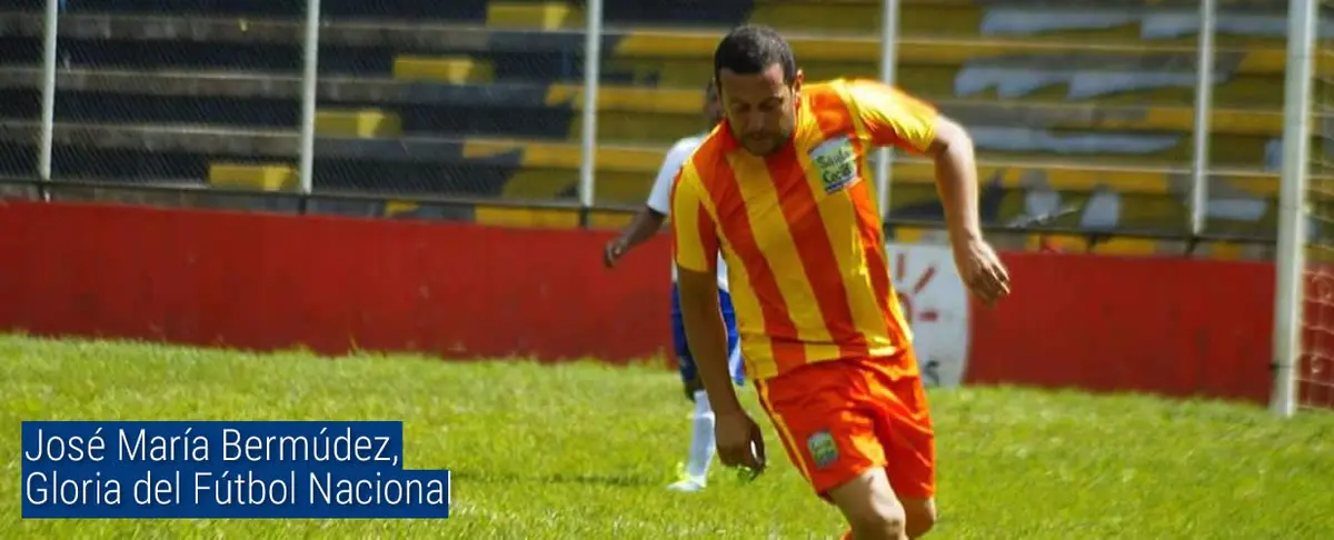 José María Bermúdez, Gloria del Fútbol Nacional