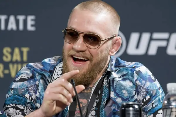 Conor McGregor no se ha retirado, aún quiere pelear en UFC 200