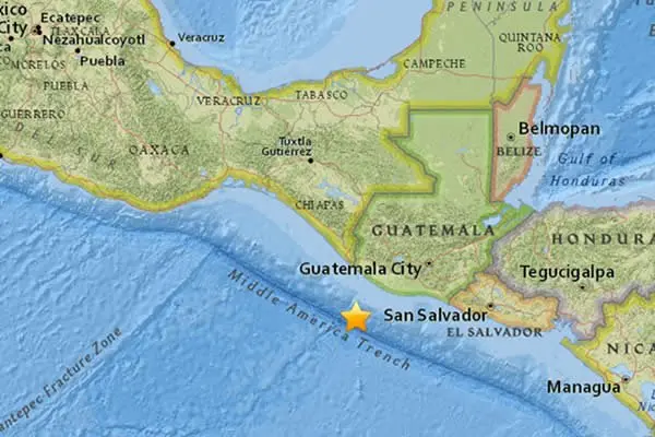 Un fuerte sismo de 6.3 sacude la costa de Mexíco y parte de América Central
