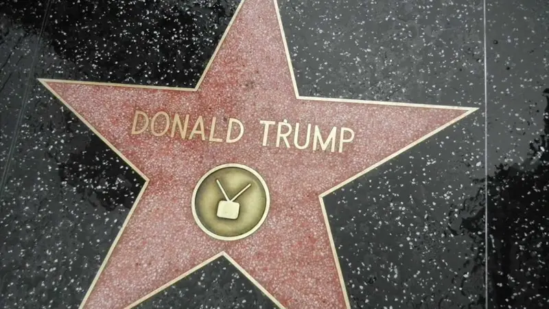 Crece demanda por retiro de la estrella de Donald Trump de Hollywood