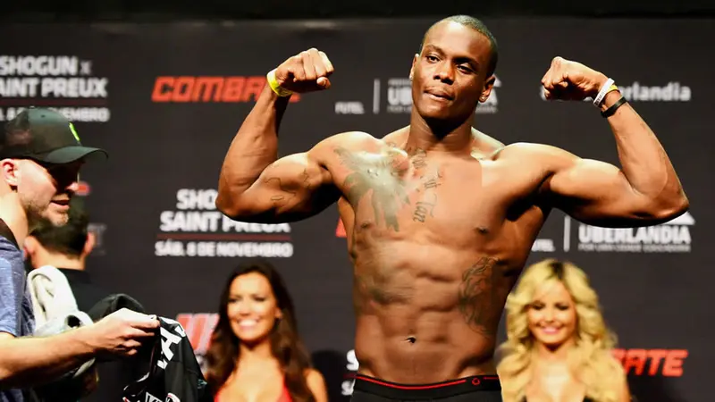 Saint Preux será el nuevo rival de Jon Jones por el título interino en UFC 197