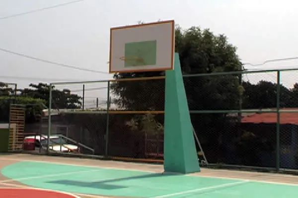 Inauguran Cancha Multiusos en Batahola Sur