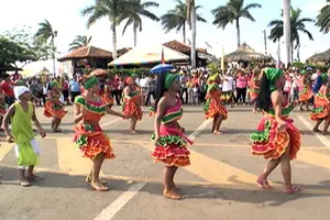 Celebran a Mayaya en el Puerto Salvador Allende