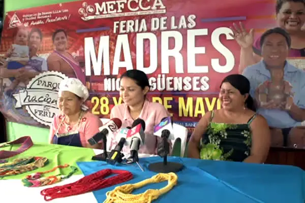 Feria dedicada a las Madres Nicaragüenses