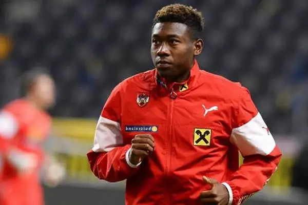 Alaba sorprende con un autogol inesperado