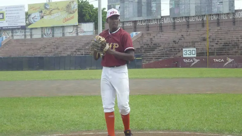 Lanzador de Laguna de Perlas participo en “Showcase” de Dominicana