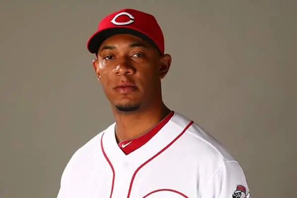 Juan Carlos Ramirez gana primer partido del 2016 con Cincinnati