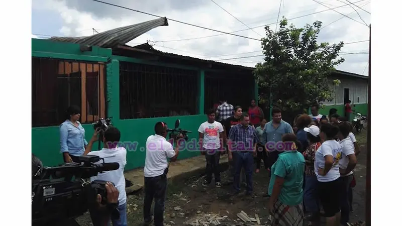 Familias afectadas por lluvias y fuertes vientos reciben asistencia solidaria de gobierno