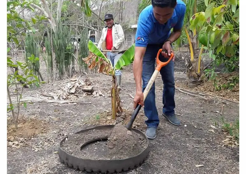 MEFCCA instala Patios Saludables en Boaco