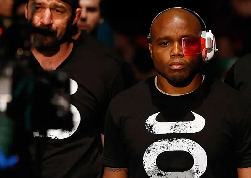 Se confirma pelea entre Chimy Morales y Marcus Brimage