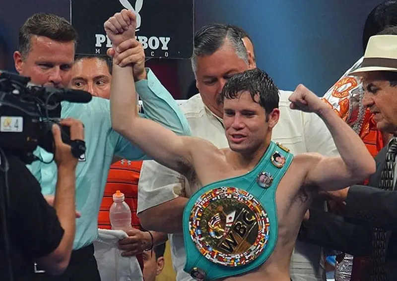 Chocolatito y Cuadras a negociar pelea en L.A. este fin de semana