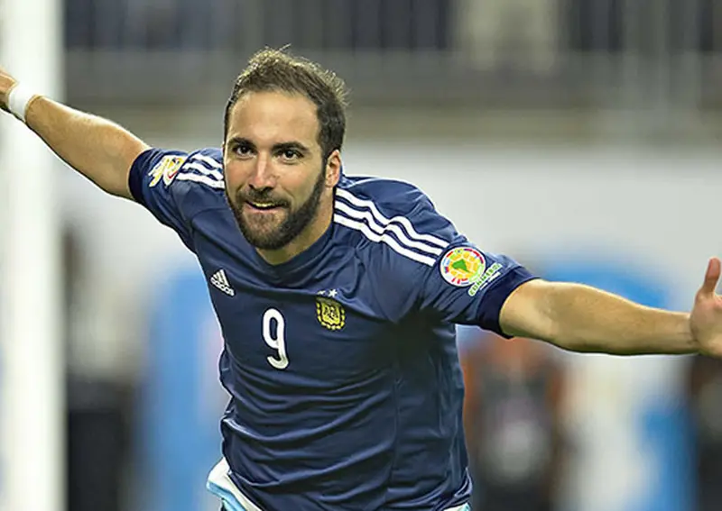 Argentina despacha a EEUU y se mete en la final con un Messi histórico 