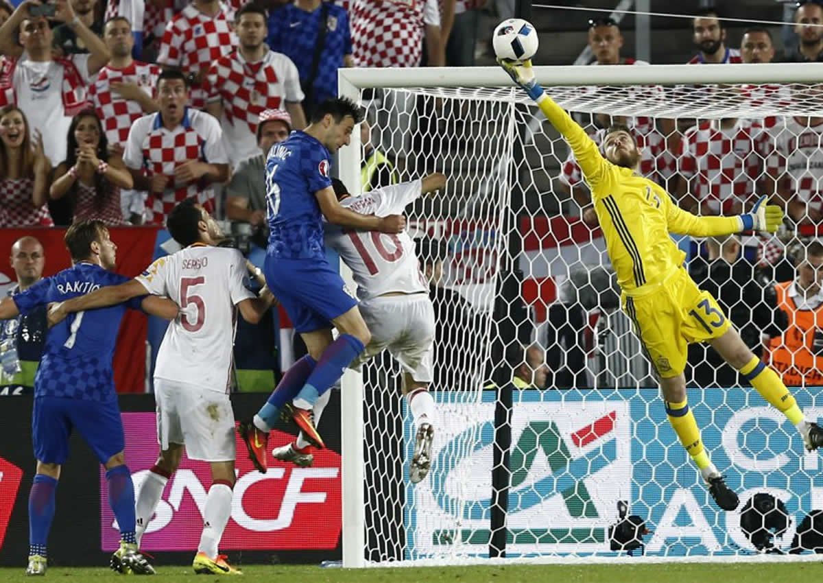 España cae ante Croacia y chocará con Italia en 8vos