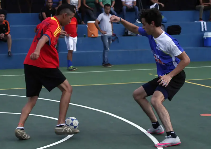 Semifinales de fútbol universitario en Sport Slam