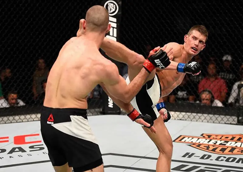 WonderBoy Thompson vence a McDonald en UFC Ottawa