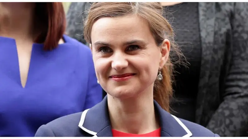 Muere diputada británica Jo Cox tras ser tiroteada y apuñalada en un acto político