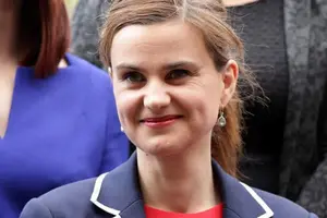Muere diputada británica Jo Cox tras ser tiroteada y apuñalada en un acto político