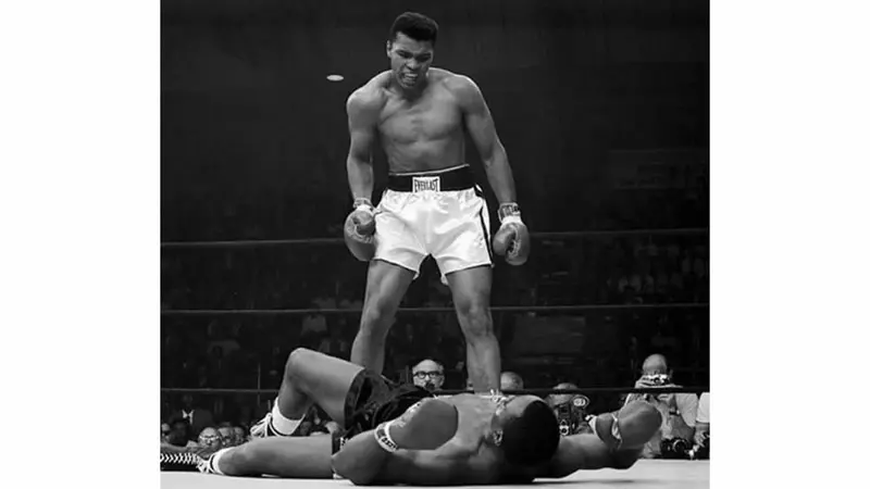 Muhammad Ali es hospitalizado por problemas respiratorios