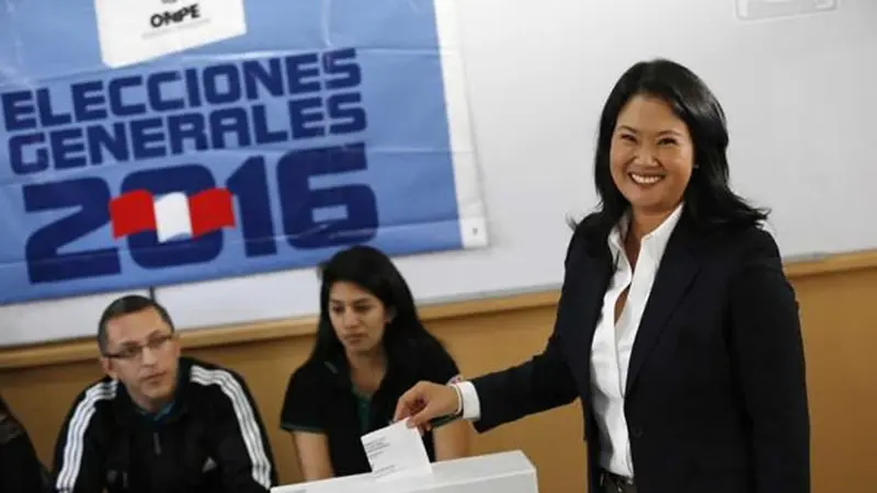 Perú: Pedro Pablo Kuczynski mantiene una ventaja de 0,22 puntos sobre Keiko Fujimori