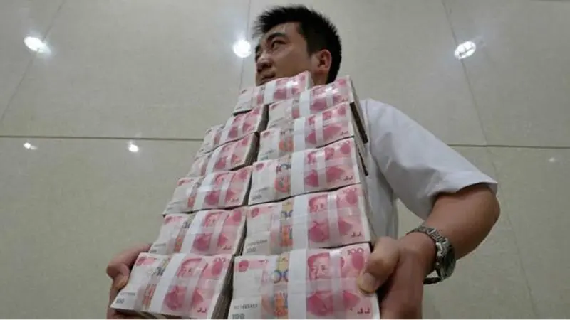 China: piden fotos desnudas a las mujeres como garantía para otorgarles un crédito