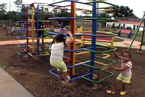 Ampliación del parque del Barrio “La Curva” reúne a la comunidad