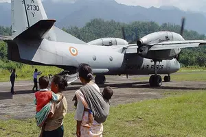 Desaparece avión de la Fuerza Aérea de India con 29 personas a bordo