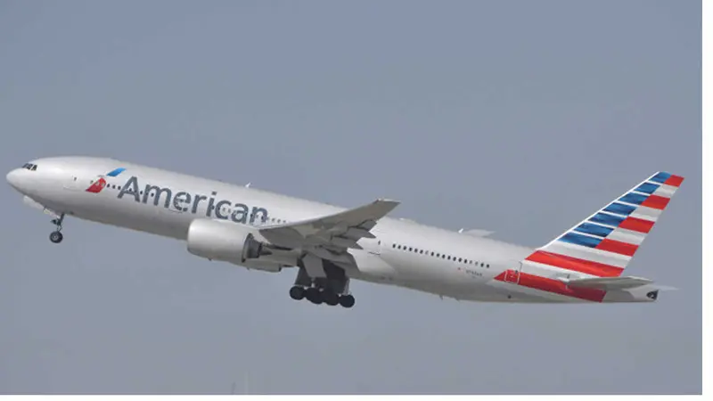 Un avión de American Airlines con ruta Londres-Nueva York declara una emergencia a bordo 