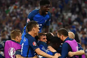 Francia derrota a Alemania y pasa a la final de la Eurocopa