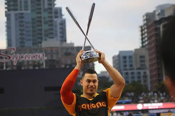 Giancarlo Stanton es el rey del Home Run Derby de la MLB