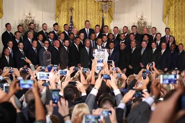 Cheslor Cuthbert el primer pelotero Nica en visitar la Casa Blanca