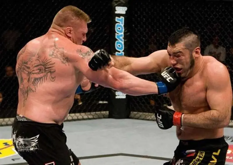 Brock Lesnar buscará brillar en UFC 200