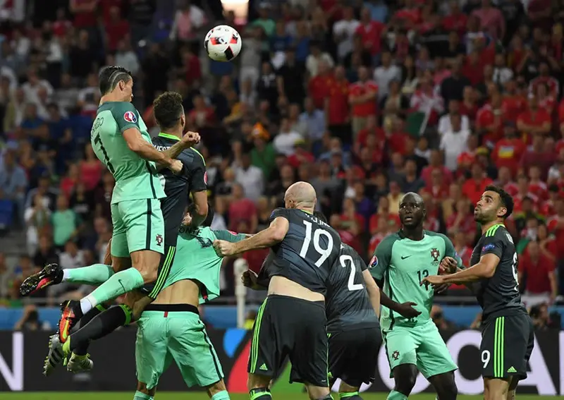 Cristiano y Nani clasifican a Portugal a la Final Eurocopa derrotando a Gales 2-0
