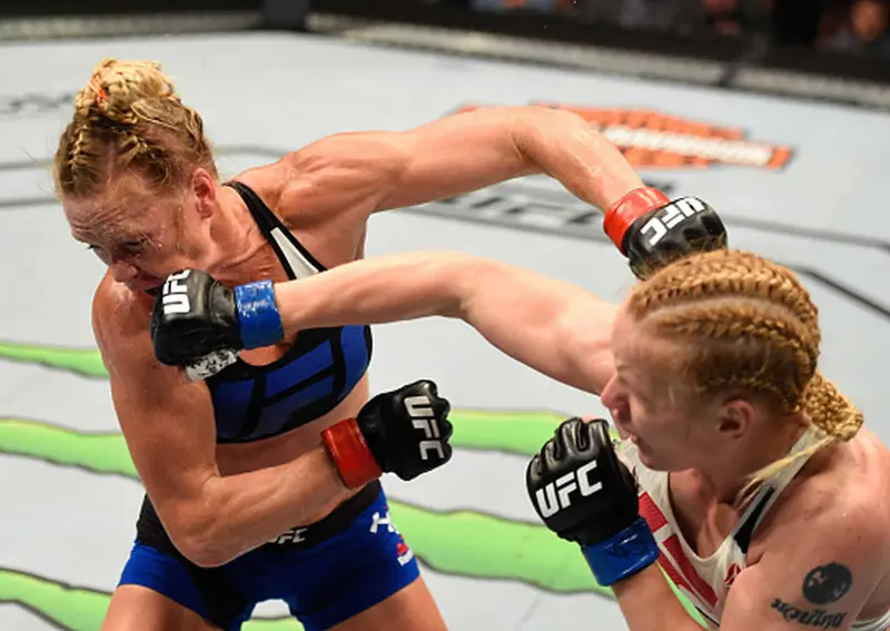 Valentina Shevchenko superó a Holly Holm en el duelo estelar de UFC Fight Night Chicago 