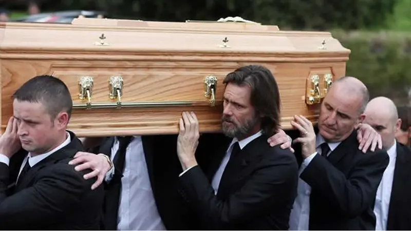 Qué decía la nota de suicidio que dejó la ex novia de Jim Carrey