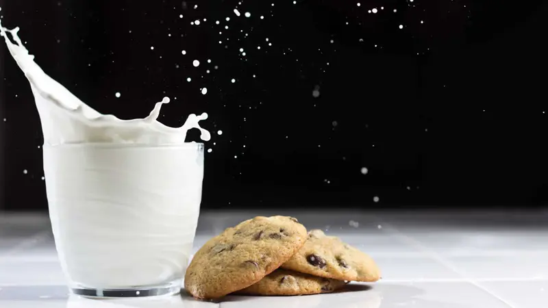 ¿Cómo que a la "leche sin lactosa" no le quitan la lactosa?