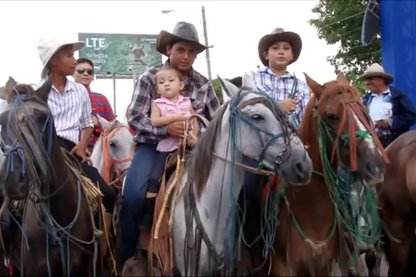 Granada celebra Desfile Hípico en honor a la Vírgen de la Asunción