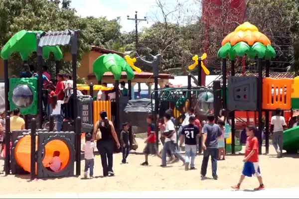Inauguran Parque Infantil en Palacagüina