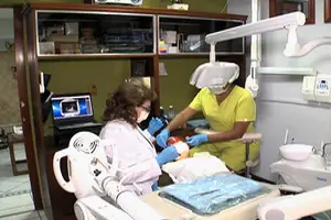 No dejes que la caries se robe tu sonrisa