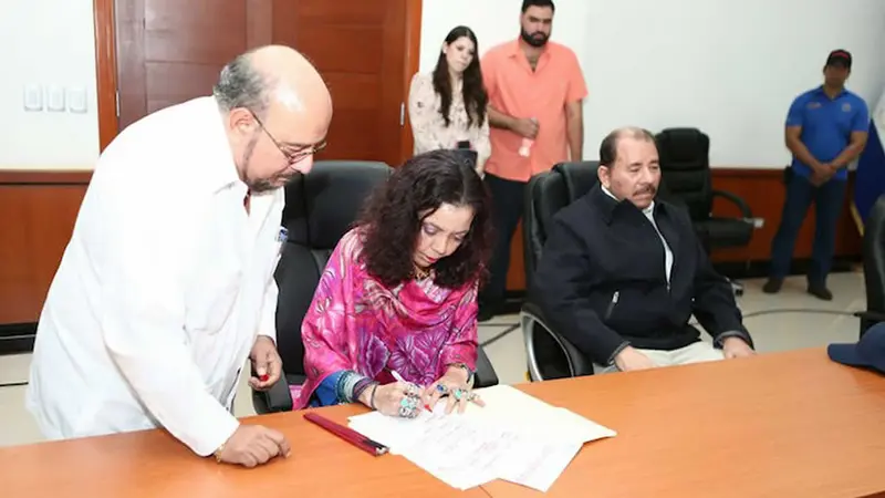 Daniel y Rosario, fórmula presidencial del Frente Sandinista y la Alianza Unida, Nicaragua Triunfa
