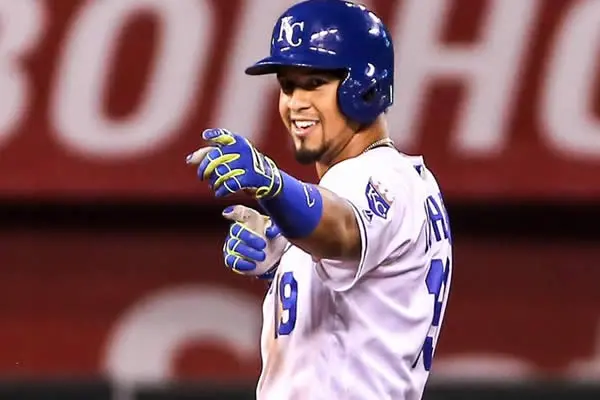 Cheslor Cuthbert consigue 100 hits en su primera temporada en Grandes Ligas