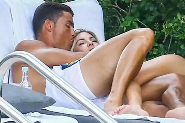 Fotos de un Cristiano Ronaldo cariñoso con su nueva conquista