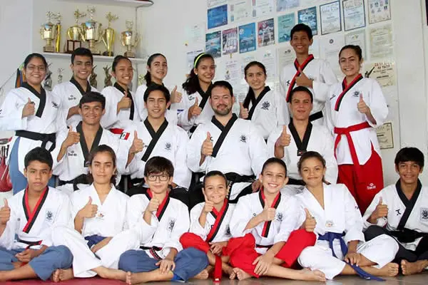 13 jóvenes de la Escuela Impacto Taekwondo viajarán a Perú para el mundial de Poomsae