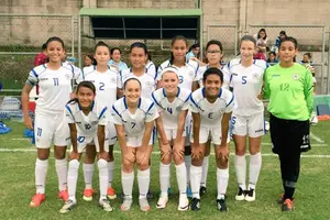 Niñas Sub-15 quedaron en el puesto 13 en el Campeonato de CONCACAF